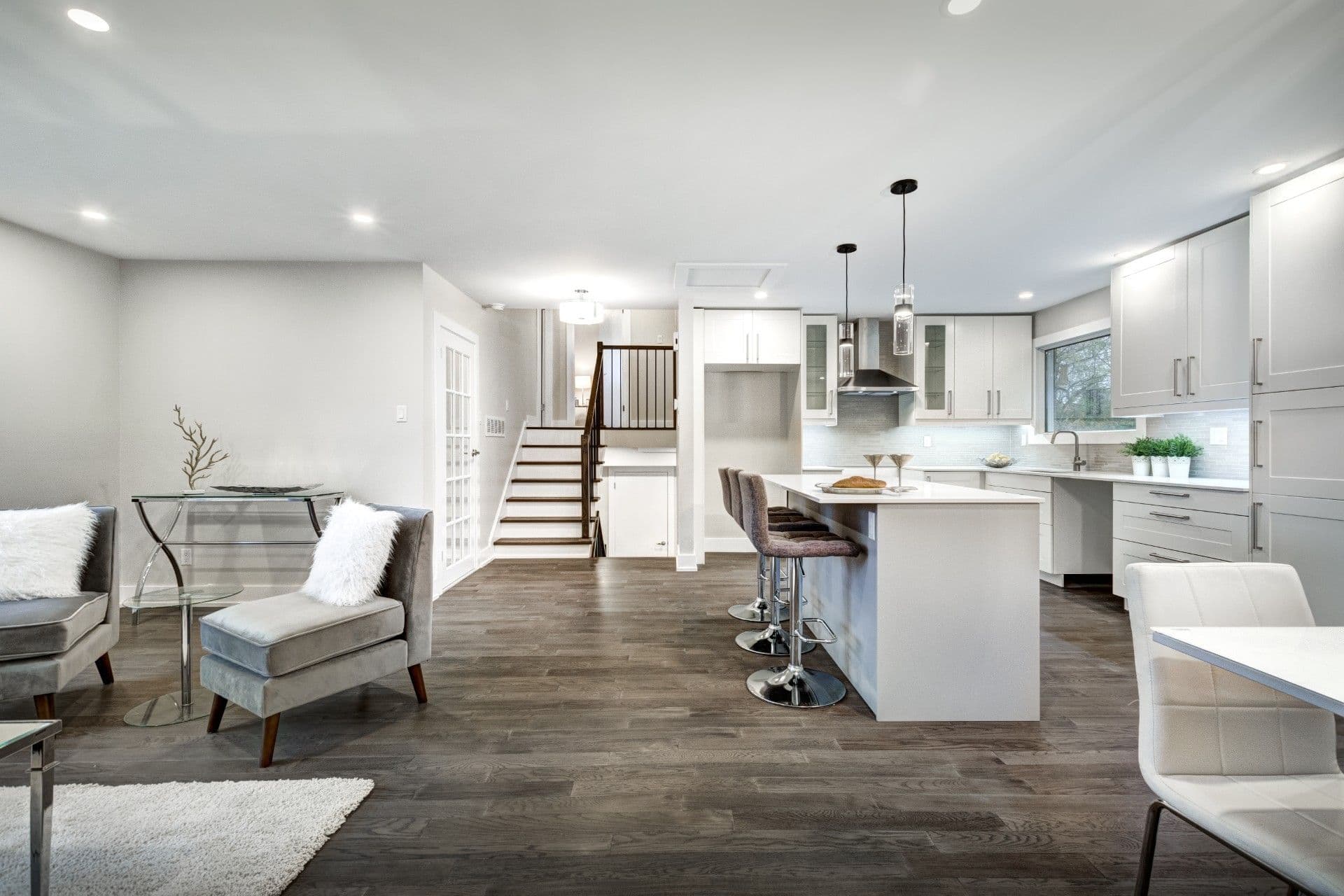 Vinyl flooring